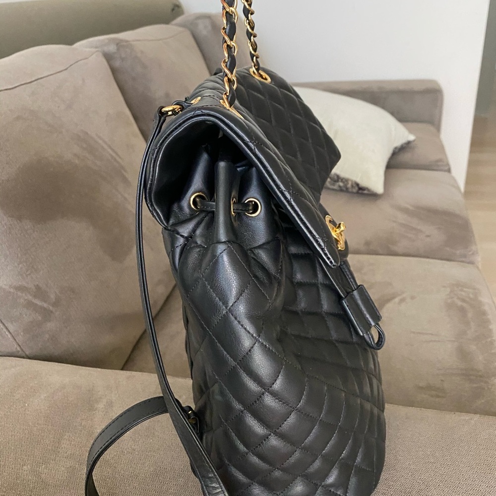 COPY - Chanel Urban Spirit Quilted Backpack -AUTHENTIC - Picture 2 of 7